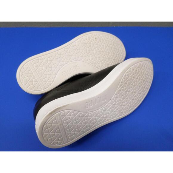 Munro TILLY Black Leather Arch Support Comfort Sneakers Zipper Lace Up Women's 7 - Picture 6 of 7